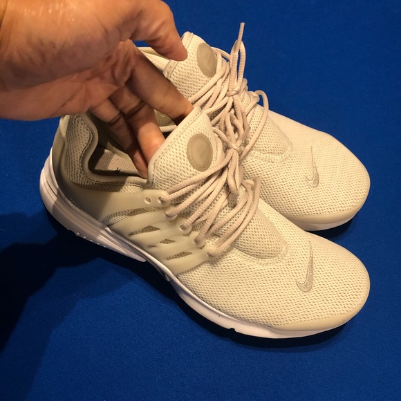 💢SOLD💢Women’s Nike Presto - Picture 5 of 5